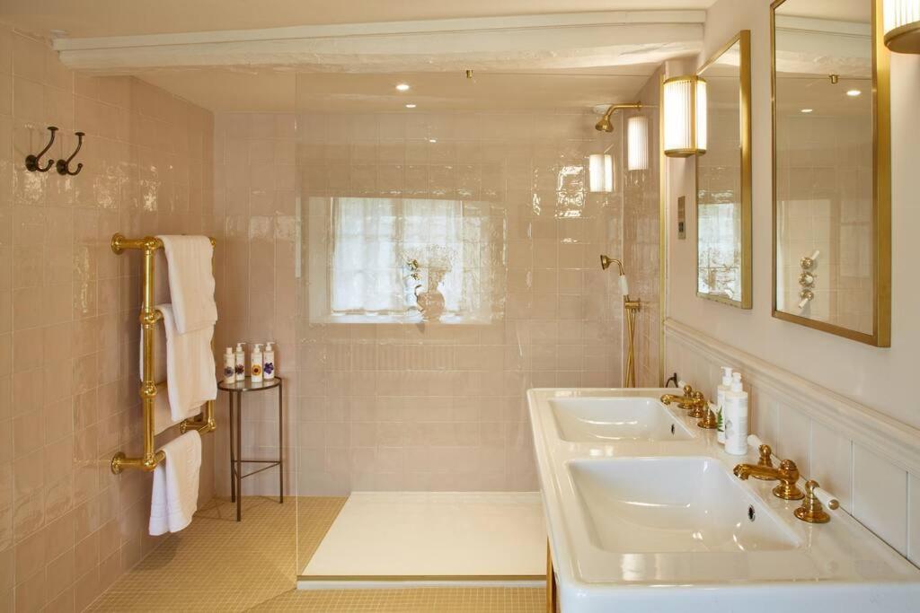Dawn At The Sun Inn Felmersham, Our Signature Duplex Suite Sharnbrook Dış mekan fotoğraf